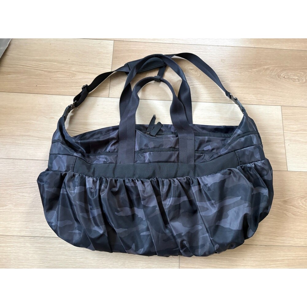 Caraa x Athleta Convertible Gym Bag Black Camo Pleated Tote Backpack Travel